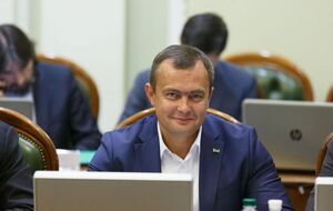 27 липня Рада підтримала проєкт постанови про припинення депутатських повноважень нардепа від "Слуги народу" Арістова