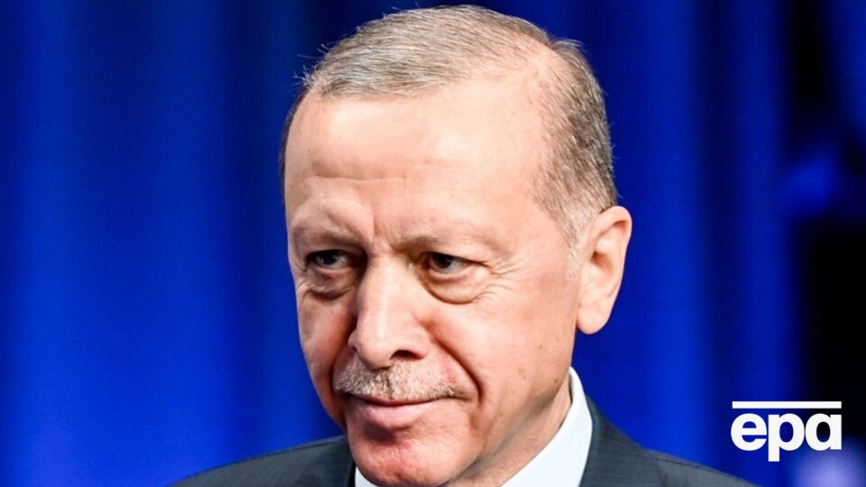 Эрдоган (на фото) в ходе разговора с Путиным 2 августа подчеркнул важность Черноморской зерновой инициативы, отметило Anadolu