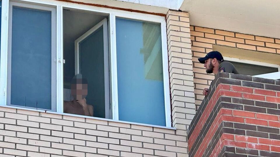 27-летний житель Черноморска взял в заложники свою бывшую семью