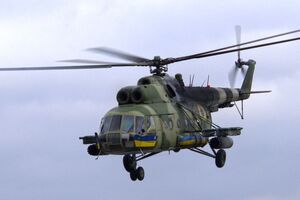 За даними "Української правди", під Бахмутом із нез'ясованих поки причин упало два вертольоти Мі-8