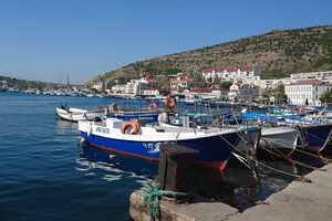 Власникам човнів обмежили можливість виходу в море у кримській Феодосії – не далі ніж 1 км від берега