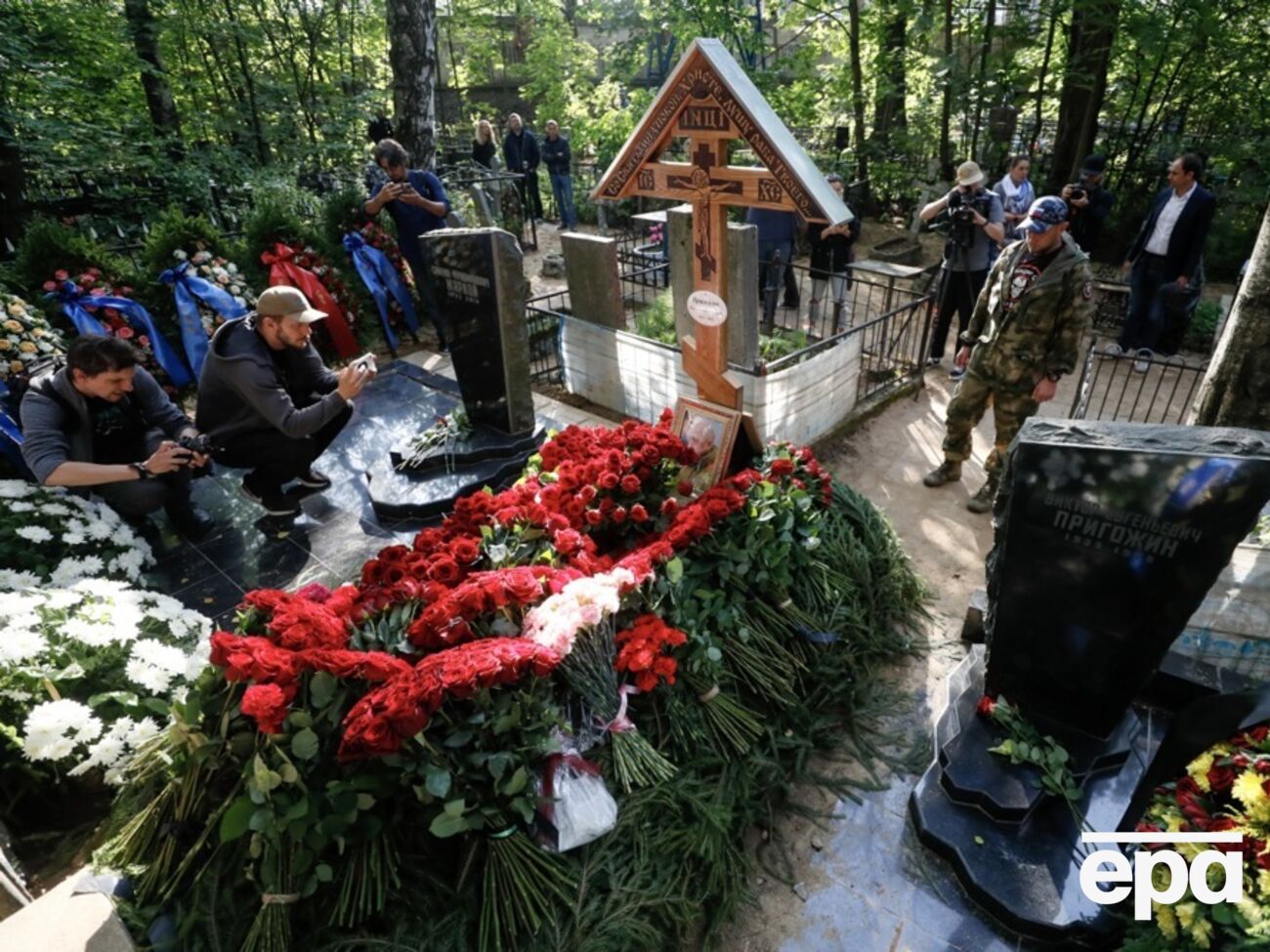 Доступ к могиле Пригожина для желающих проститься с ним открыли только 30 августа