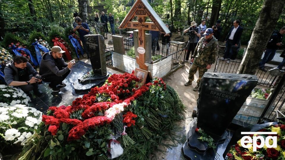 Доступ к могиле Пригожина для желающих проститься с ним открыли только 30 августа