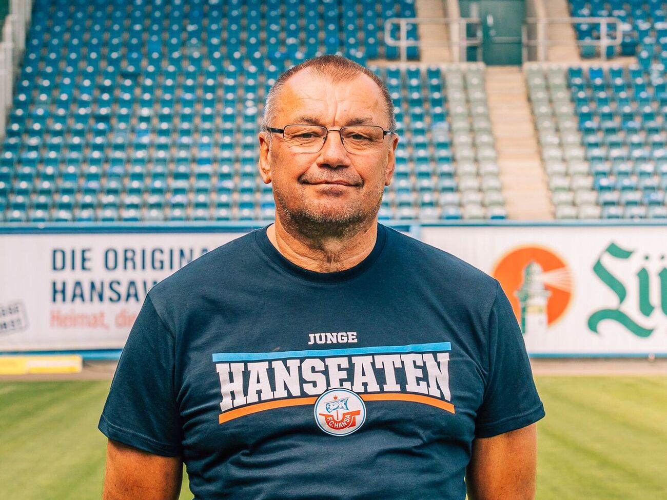 Сейчас Лютый работает футбольным тренером в академии ФК "Ганза" в Германии