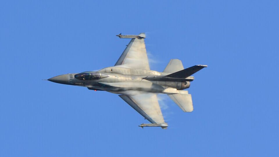 Главком ВСУ обсуждал с датским коллегой подготовку украинских летчиков на F-16