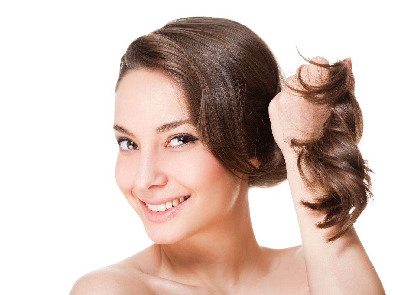 Волосся не можна травмувати механічно