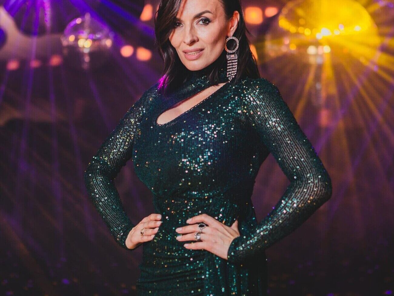 Мейхер не комментирует свой брак с мужем, который занимается бизнесом в стране-агрессора РФ