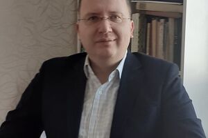 "Доение" коррупционера – один из самых прибыльных бизнесов в Украине. Среднегодовой "удой" "таможенной тли" может достигать до $10 млрд в год