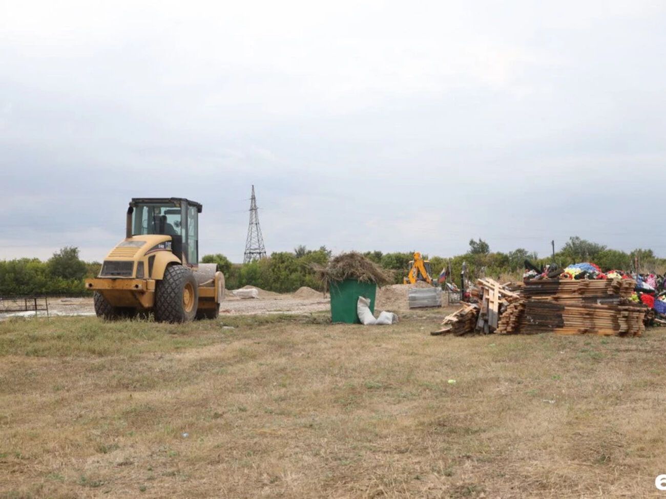 О ситуации на кладбище вагнеровцев местные СМИ рассказали 24 августа