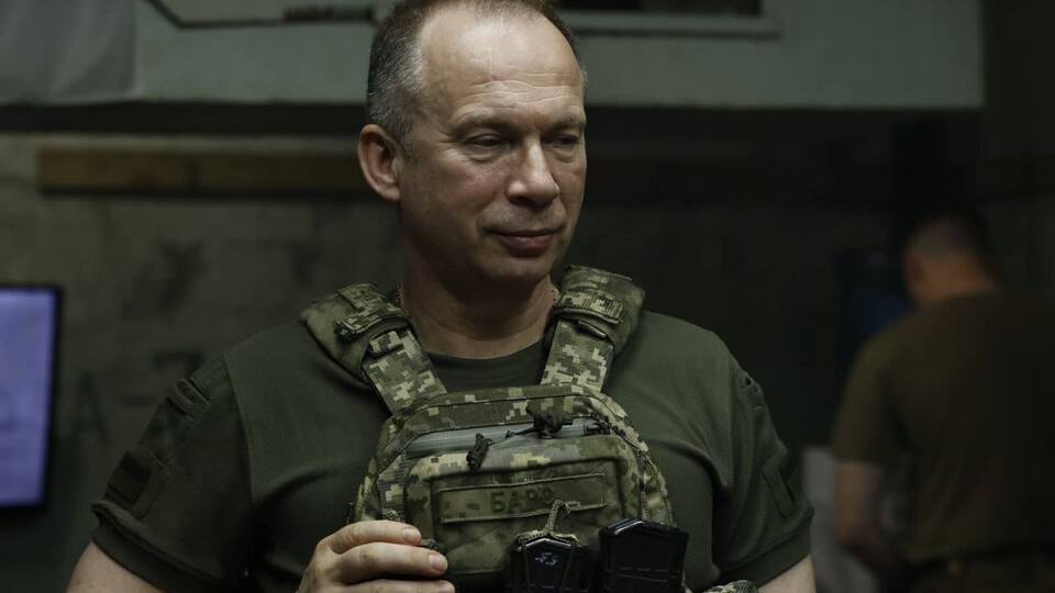 Сирський показав роботу українських артилеристів
