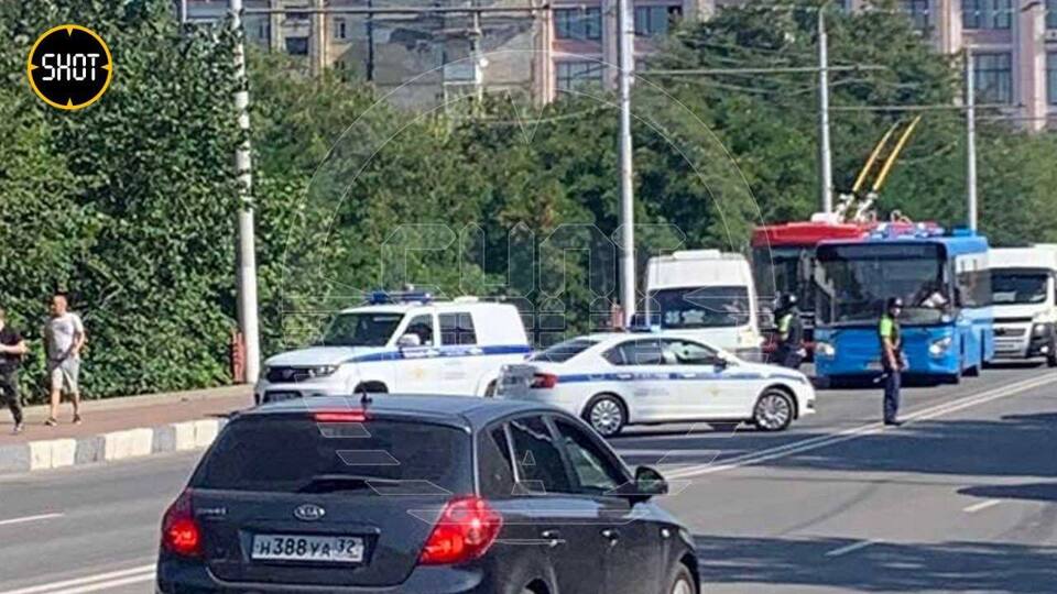 У російському Брянську через падіння уламків дрона перекривали рух
