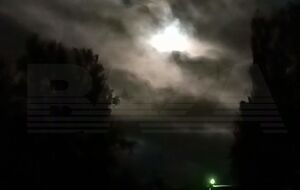 Жители Пскова сообщают о стрельбе