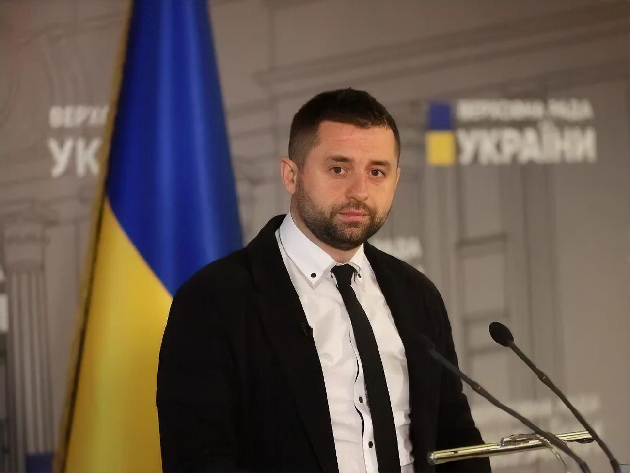 Арахамия: Я построил на своем участке бомбоубежище, но я это скоро задекларирую