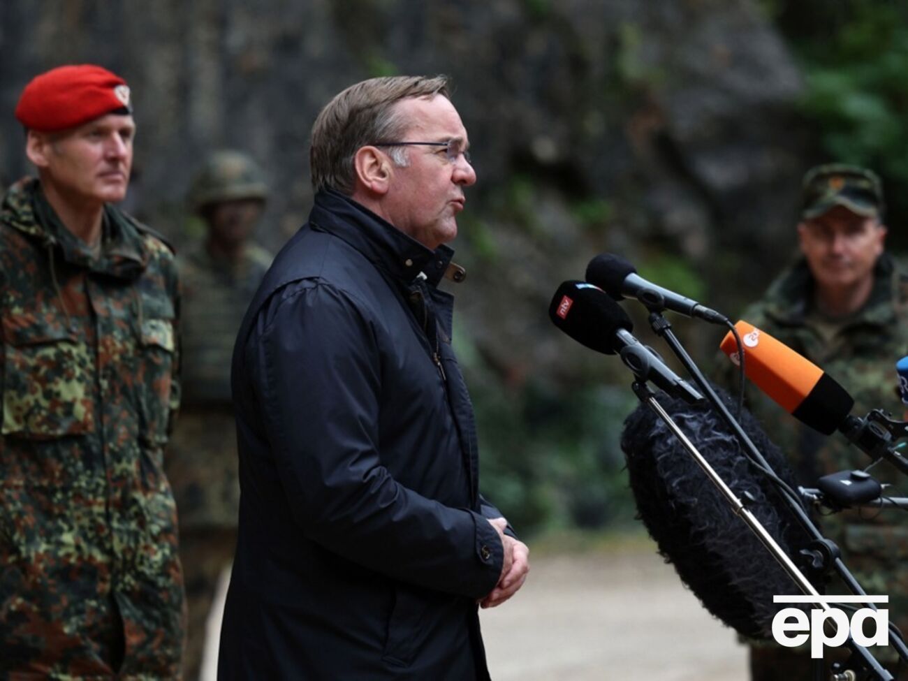 В вопросе дальнобойных ракет для Украины Писториус сослался на США