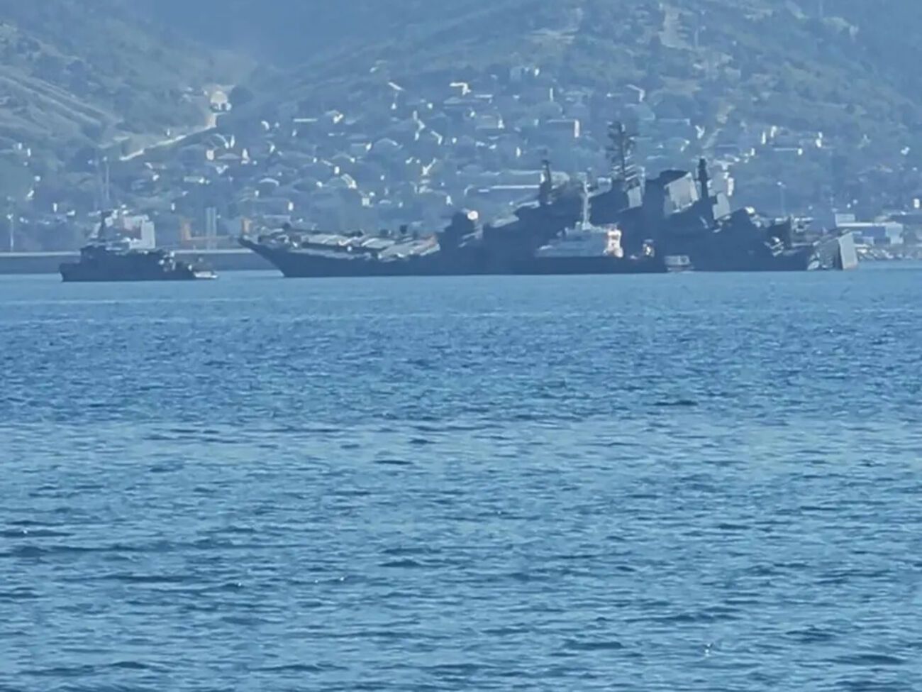 У ніч на 4 серпня у Чорному морі підбили російський десантний корабель "Оленегорский горняк"