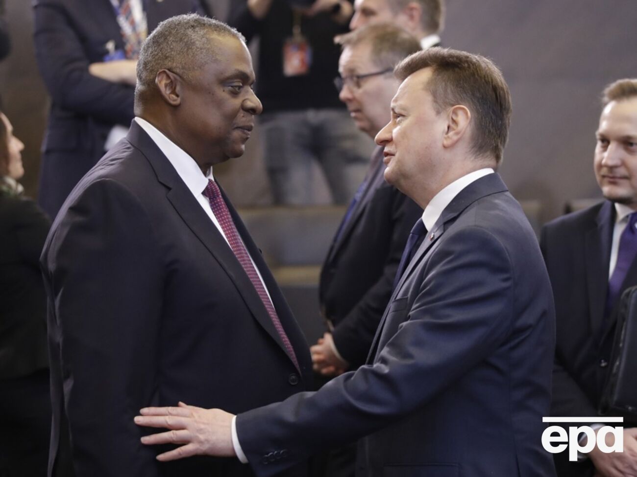 Остин и Блащак провели разговор 4 августа