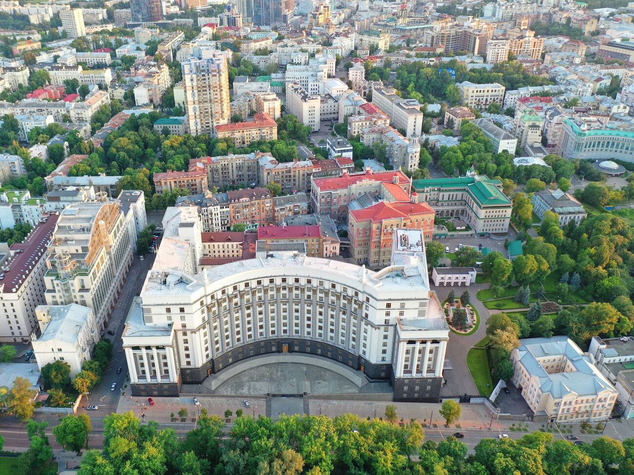 Летчики оккупантов в мае после атаки дронов по Кремлю получили приказ отомстить и запустили "Кинжалы" по Кабмину Украины