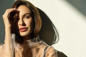 Розчином на основі перекису водню огірки необхідно обробляти раз на тиждень