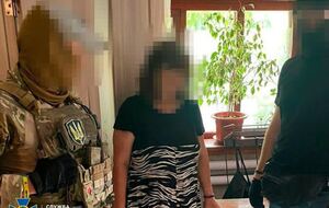 Співробітники СБУ затримали "на гарячому" під час спроби передавання розвідданих загарбникам