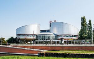 Попри рішення пленуму ЄСПЛ, який встановив брутальне порушення з боку НАБУ, відомство продовжило розслідування проти Логвинського, зазначили правозахисники