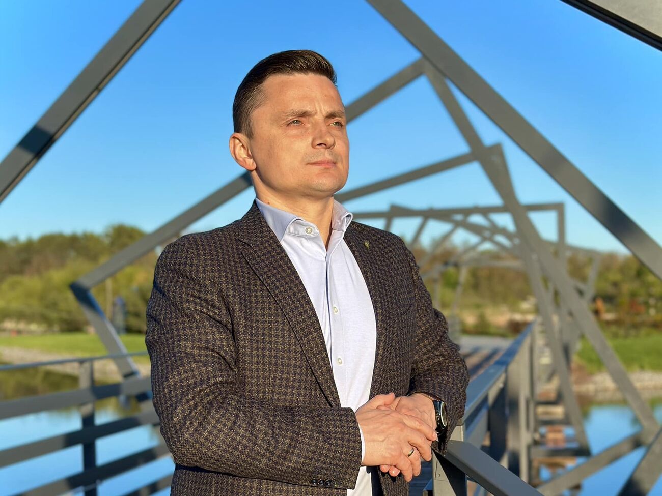 Головка підозрюють у тому, що вимагав хабар у підприємця