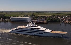 Власти Италии засекретили детали ареста "Шехерезады" и оплаты ее ремонта, включая данные о владельце яхты