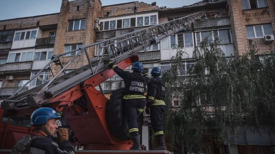 У Покровську відновили розбір завалів