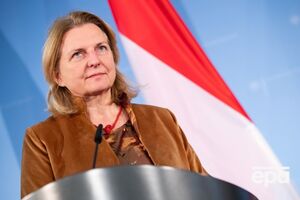 Кнайсль поселилась на лето в деревне Петрушово Рязанской области РФ