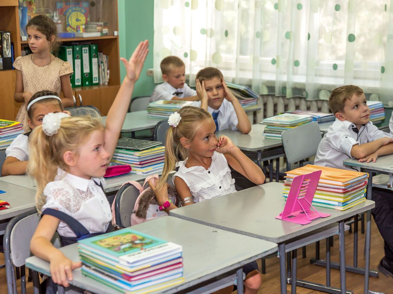 В первом полугодии 2022–2023-го учебного года только 15% учебных заведений работали очно