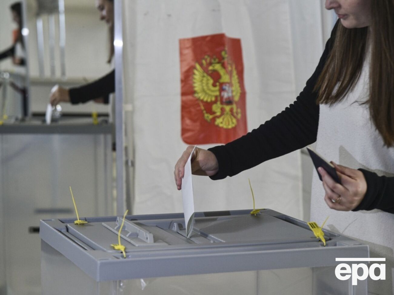 Оккупанты намерены провести псевдовыборы на аннексированных территориях