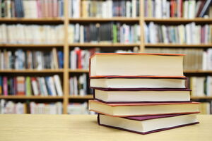 В Украине зарегистрировано 353 книжных магазина