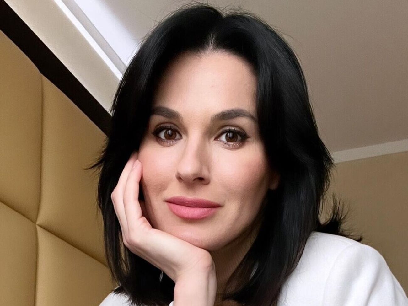 Ефросинина: Где хочу, там и брею себя, а не потому, что должна это для кого-то делать