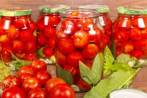 Цвіт: Оригінальний смак маринованих помідорів не залишить вас байдужими