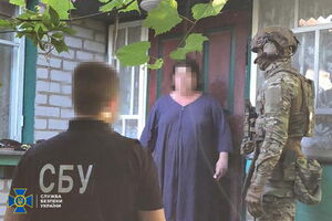 СБУ затримала жінку за підозрою в держзраді