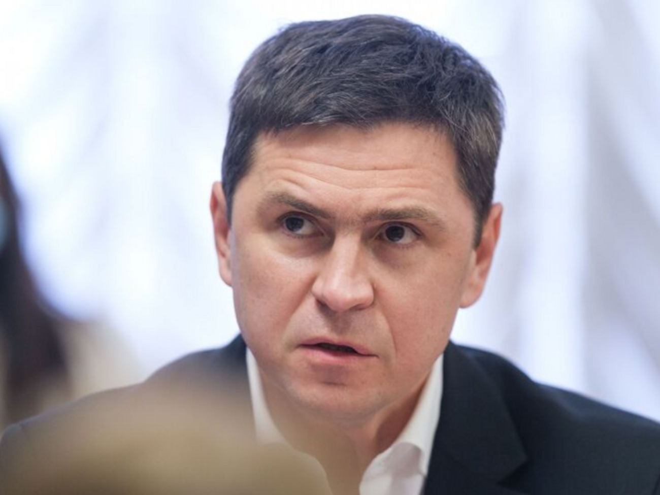 Подоляк напомнил, что еще недавно вооруженные силы страны-оккупанта РФ считались "второй армией мира"