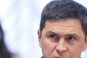 Подоляк напомнил, что еще недавно вооруженные силы страны-оккупанта РФ считались "второй армией мира"