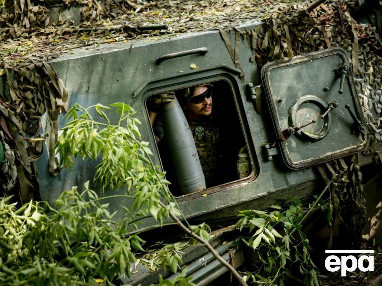 Ракетні війська та артилерія за добу уразили три пункти управління і п'ять артилерійських засобів окупантів на вогневих позиціях