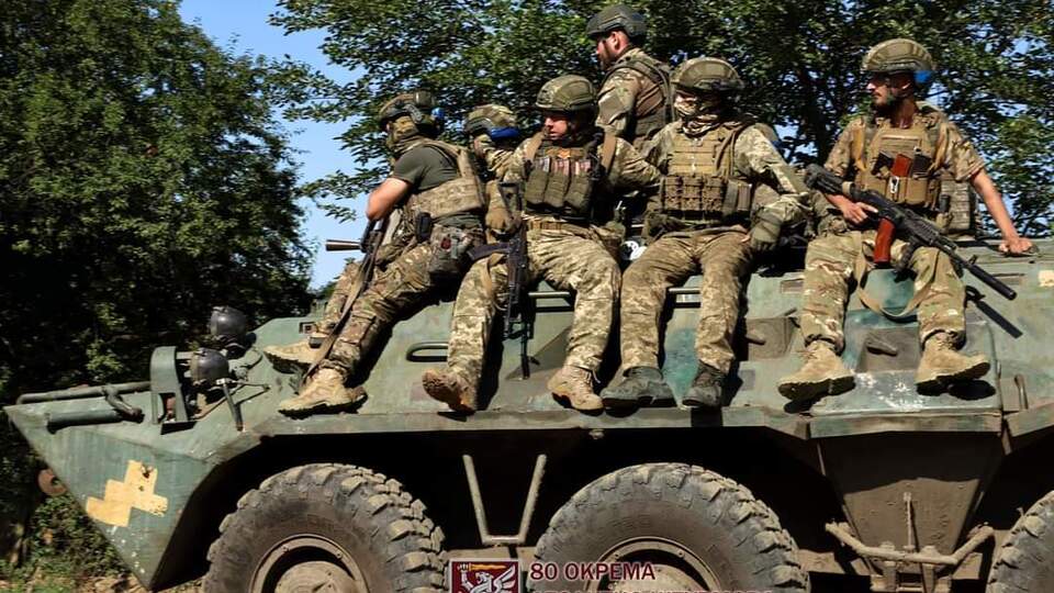 Украинские войска штурмуют позиции оккупантов на юге страны