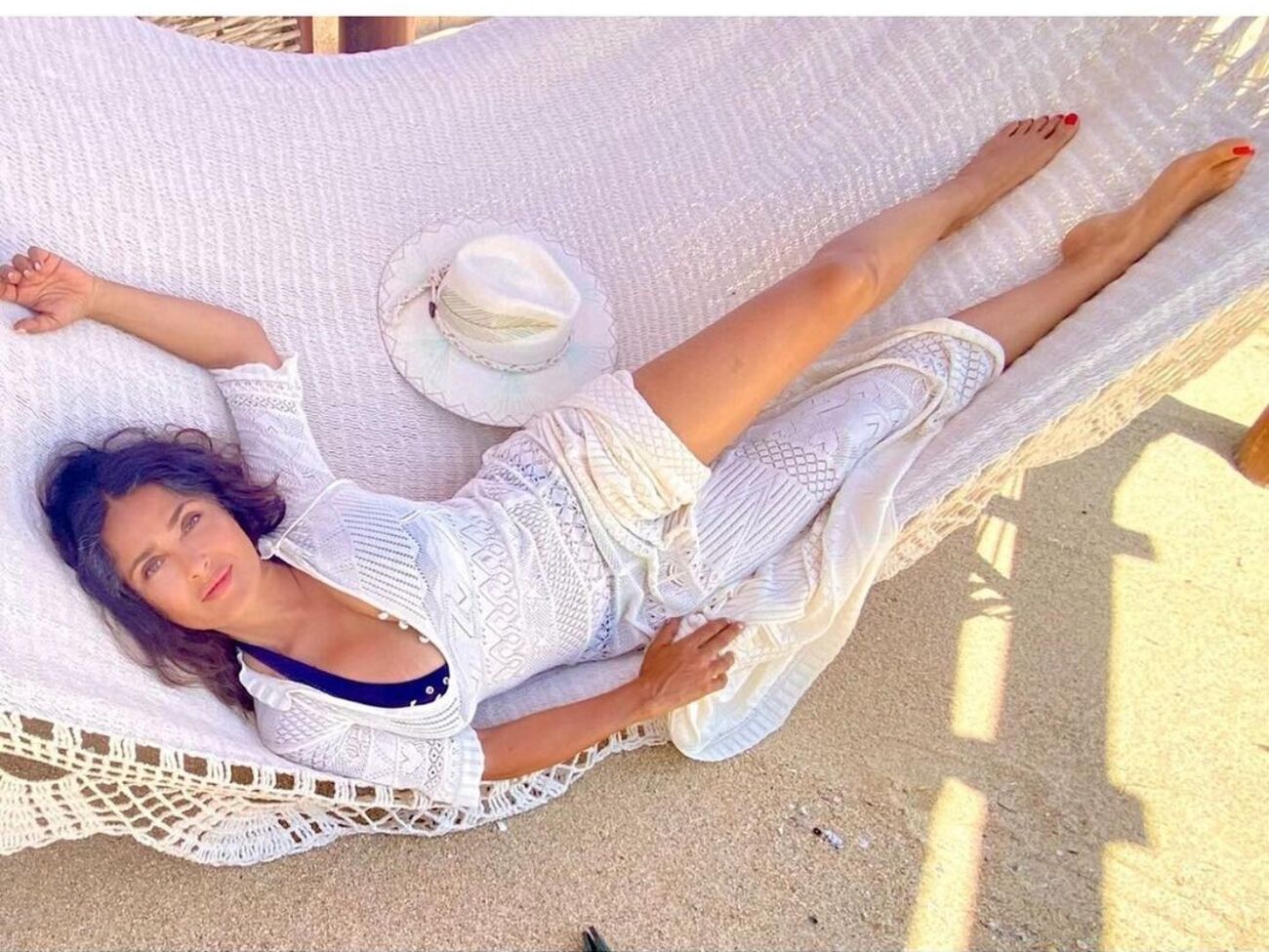 Гаєк веде активний спосіб життя