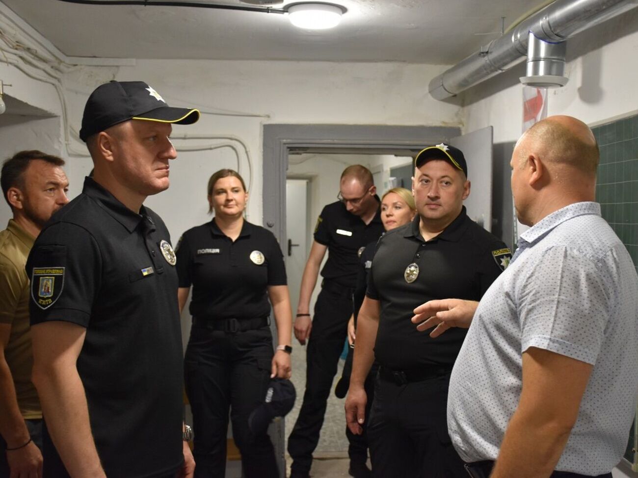 Полиция работает "собственными силами", спасателей к проверке пока не привлекают