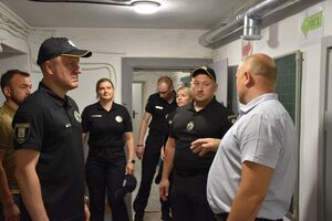 Поліція працює "власними силами", рятувальників до перевірки поки не залучають