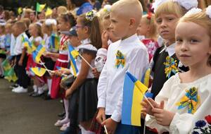 В Украине начался второй учебный год в условиях полномасштабной войны