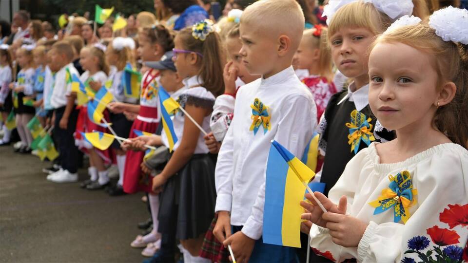 В Україні розпочався другий навчальний рік в умовах повномасштабної війни