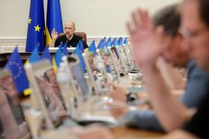Кабмин утвердил типовую образовательную программу для украинских детей за границей, отметил Шмыгаль