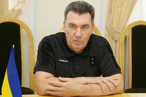 Перевіряти ВЛК має право офіс омбудсмена України, зазначив Данілов
