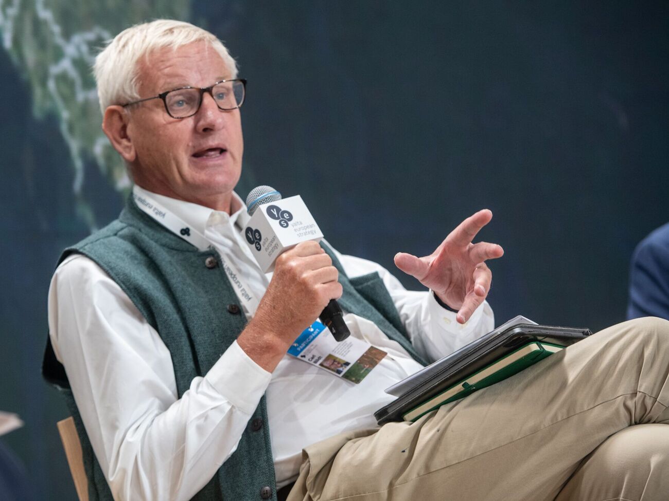 По оценкам Бильдта, Украина выполнила около 80% требований для вступления в ЕС