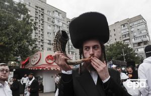 В Умань почали прибувати прочани-хасиди