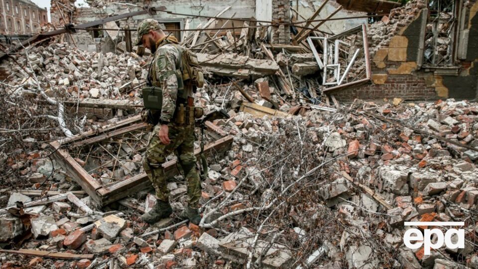 На бахмутском и лиманском направлениях оккупанты не оставляют попыток прорвать оборону ВСУ в районах Новоселовского, Орехово-Васильевки и Клещиевки