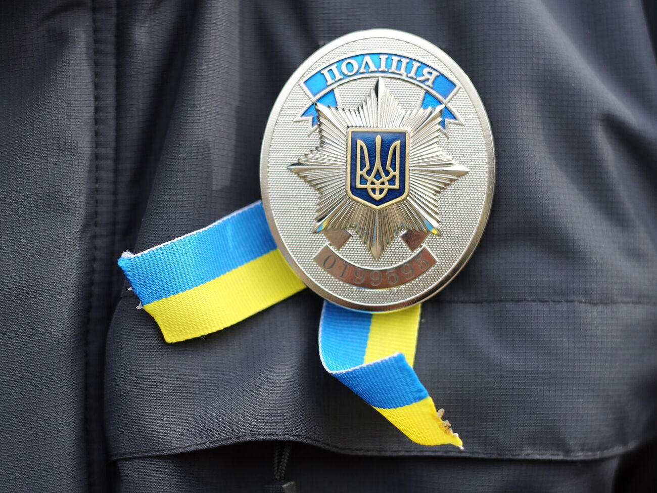 Полицейского ранили, но он продолжил задержание