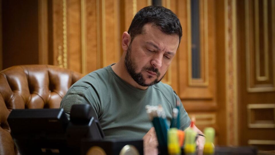 Зеленский: Уже сейчас реестр нужно открывать. Собственно, с этой главной правкой закон должен быть проголосован